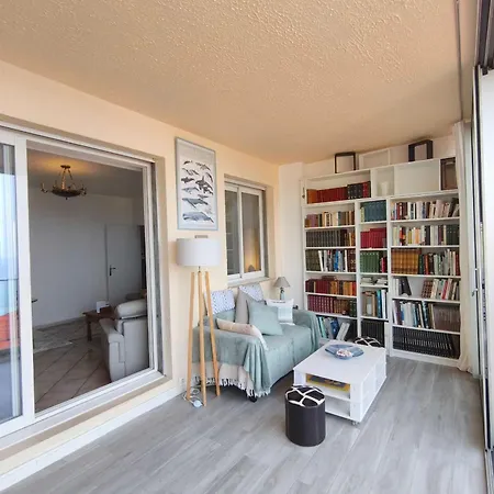 With Balcony - Sea View * أجاكسيو