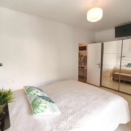 With Balcony - Sea View * Ajaccio (Corsica)